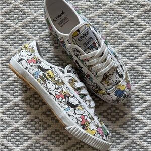 Feiyue Peanut Print Sneakers - White Multicolor